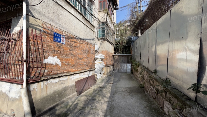 蓑草路93号外景图