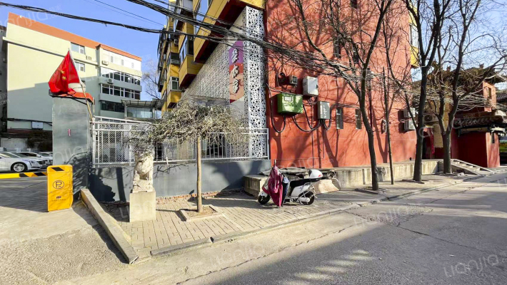 古建宿舍外景图