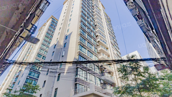 岗贝花园外景图