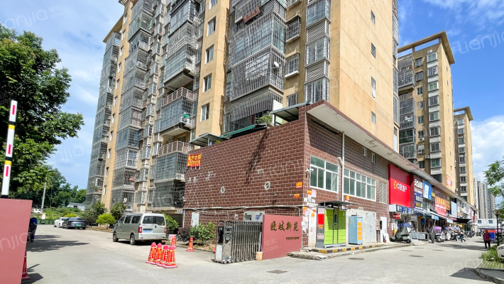 晓岐村安置房外景图