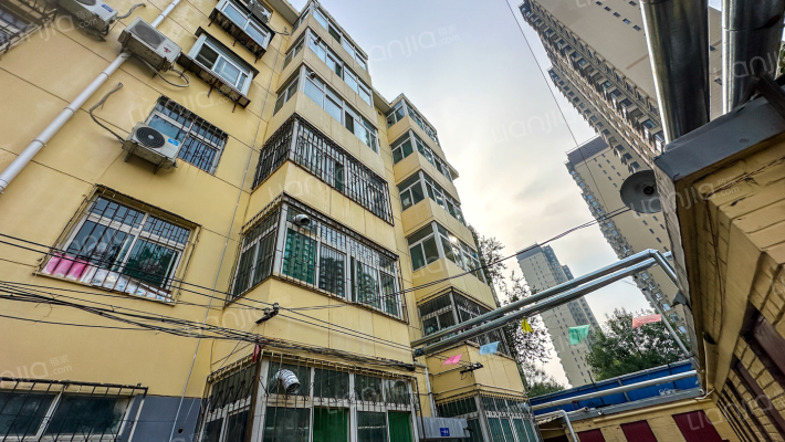 电厂街蔬菜院外景图