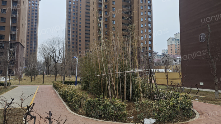 中山尚城外景图