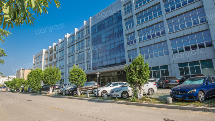 北方商务大厦外景图