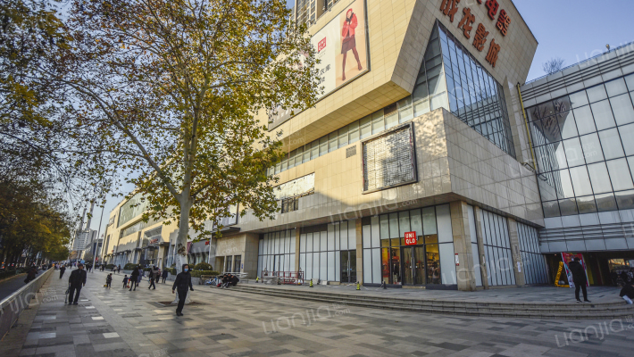 锦艺国际华都濠庭外景图