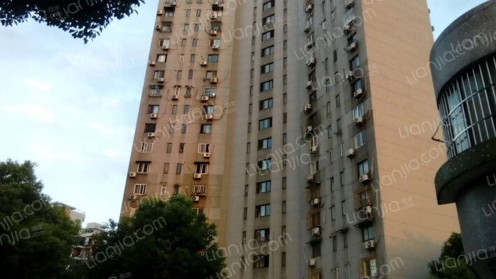 龙柏易居公寓外景图