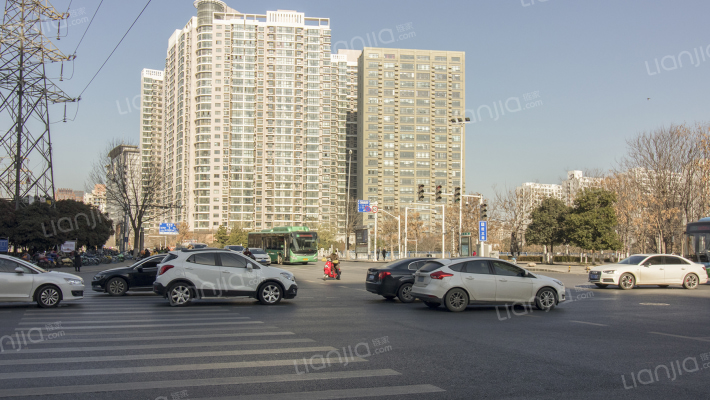 天府小区外景图