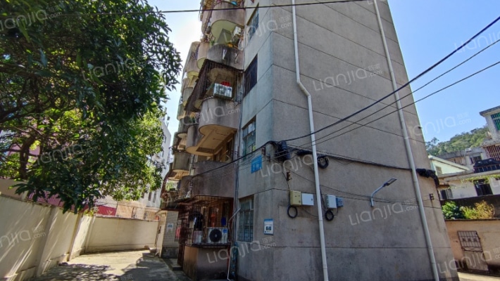 南湾南路6015号外景图