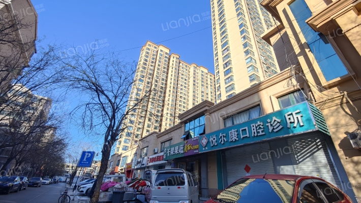 华基君程香槟街外景图