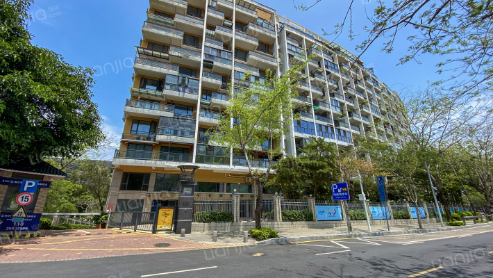 鸿威海怡轩外景图