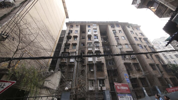 市城市公用设施开发公司宿舍外景图