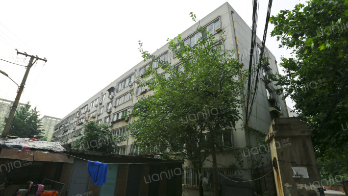 历山路96号外景图