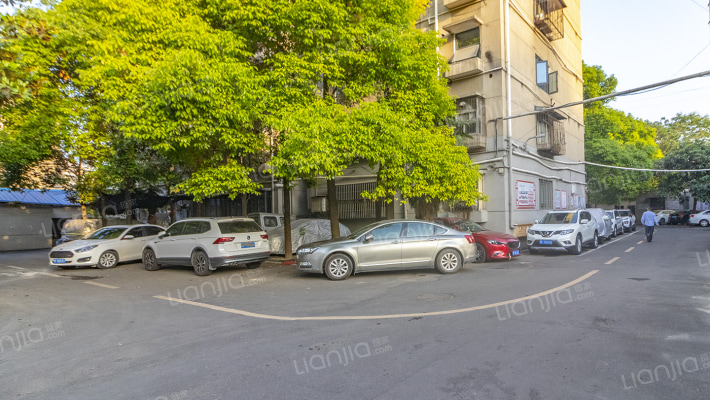 工贸二院外景图