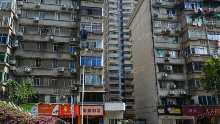 寺右新马路3号大院外景图