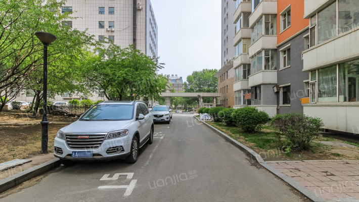 民航花园外景图