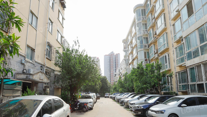 嵩山花园外景图