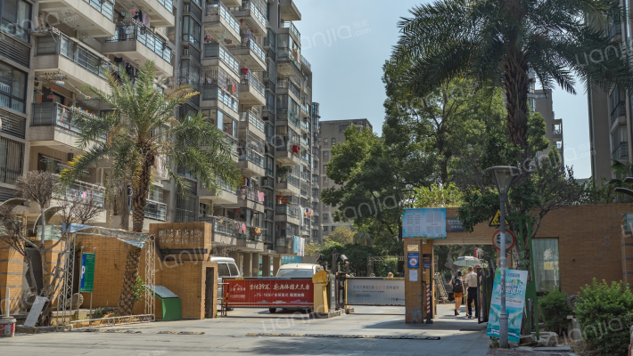 丽景天成外景图