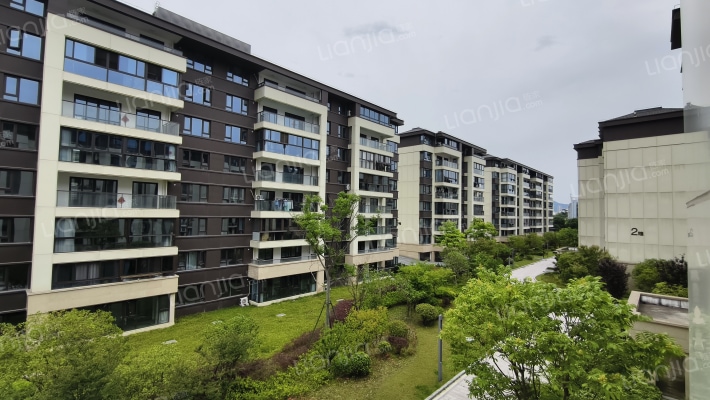 南舜旺府外景图