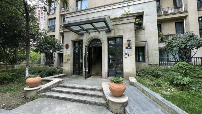 金茂·四季花园外景图