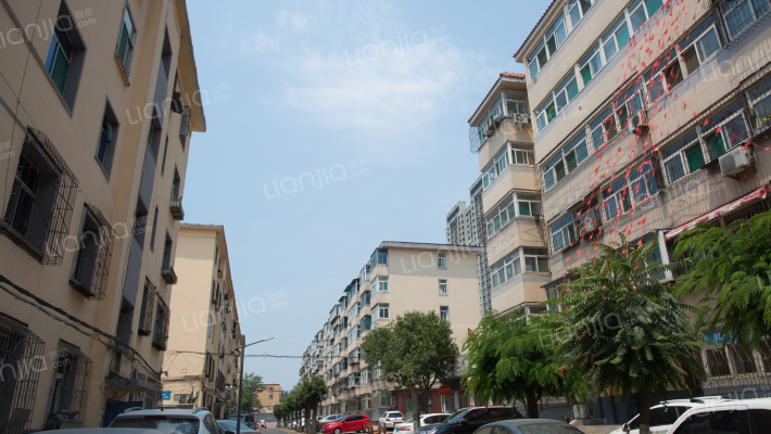 南组团小区外景图