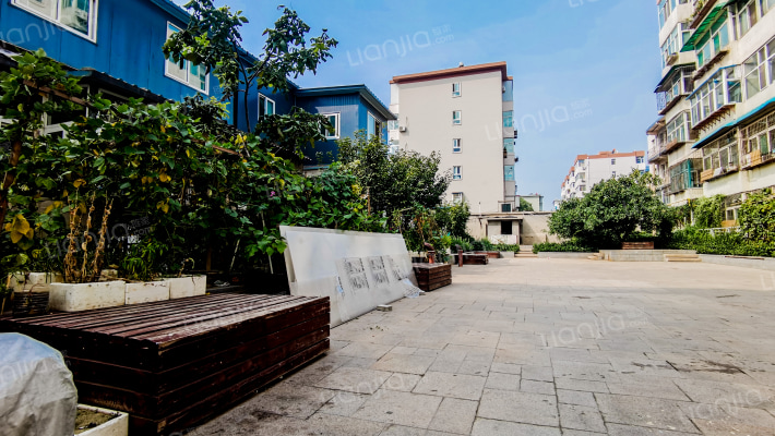 气象局宿舍外景图