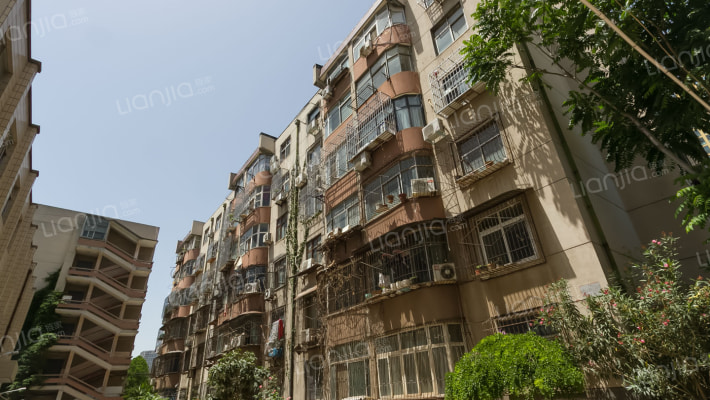 纬五路68号院外景图