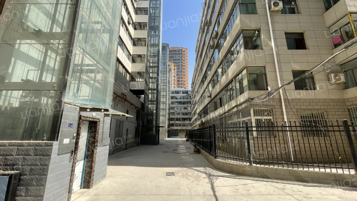 市治安交通分局家属院外景图