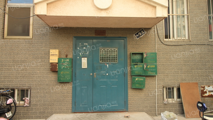 华都小区外景图