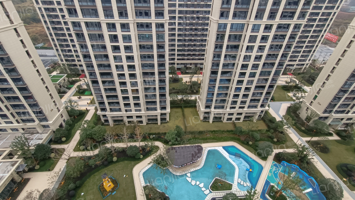 中天·澜园小区外景图