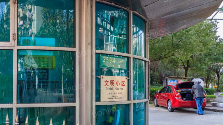 阳光新景外景图