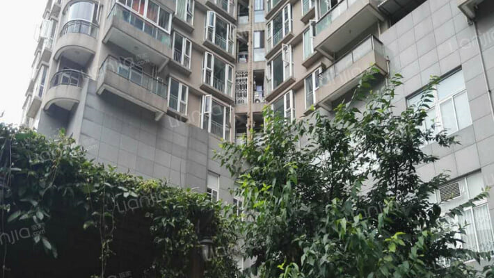 建银大厦外景图