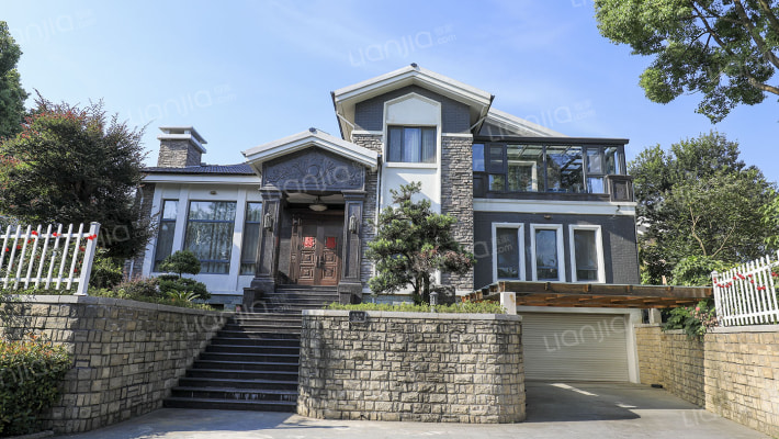 镇江卧龙湾房价怎么样卧龙湾房源户型图小区车位交通地址详情分析