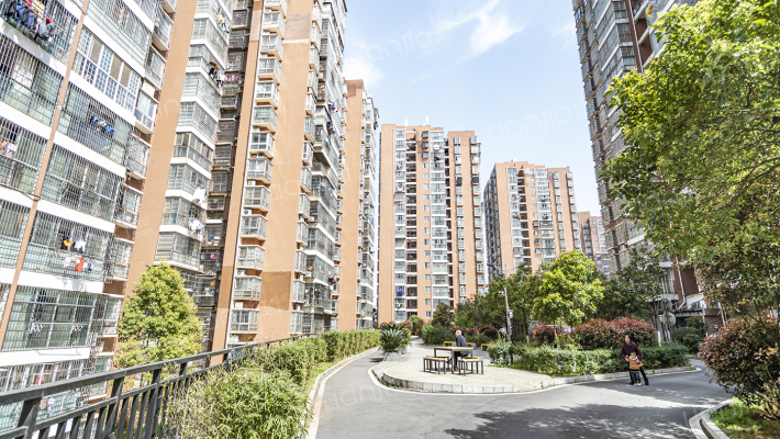 弘欣公寓外景图