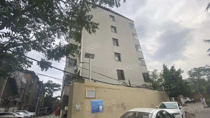 湖滨路水厂家属院外景图