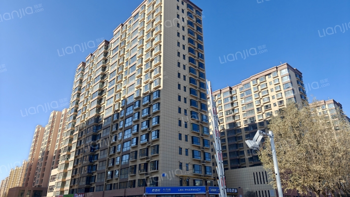 天基广场外景图