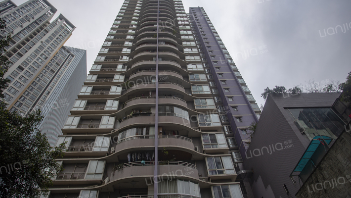 米兰天空外景图