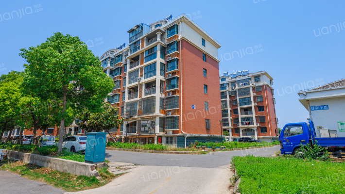 望族舒苑外景图