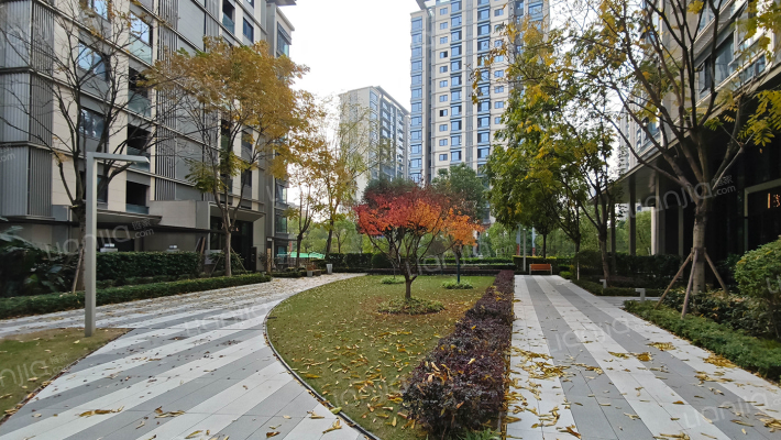 龙湖景粼玖序一组团外景图