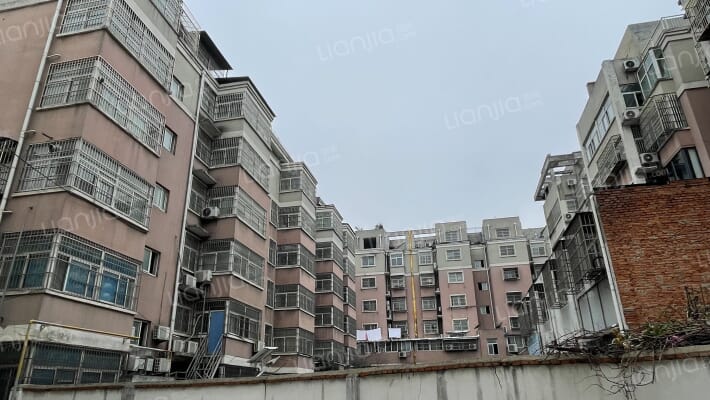 华兴小区外景图