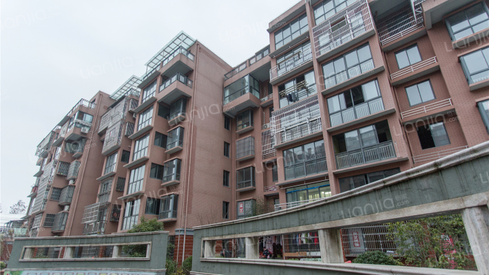 银泰花苑外景图