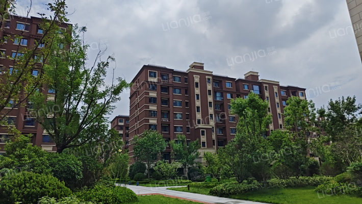 天泰滟澜公馆东区外景图