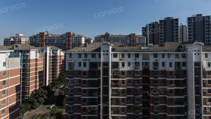 津发小区外景图