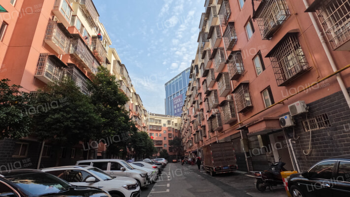 紫东苑小区外景图