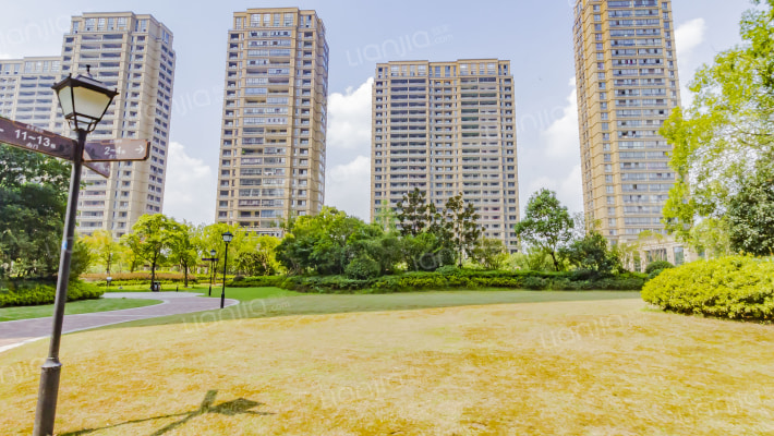 乔登国际花园外景图