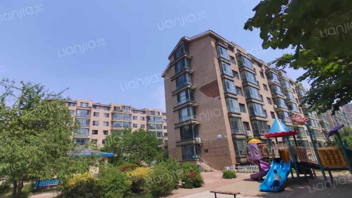 世代康城外景图