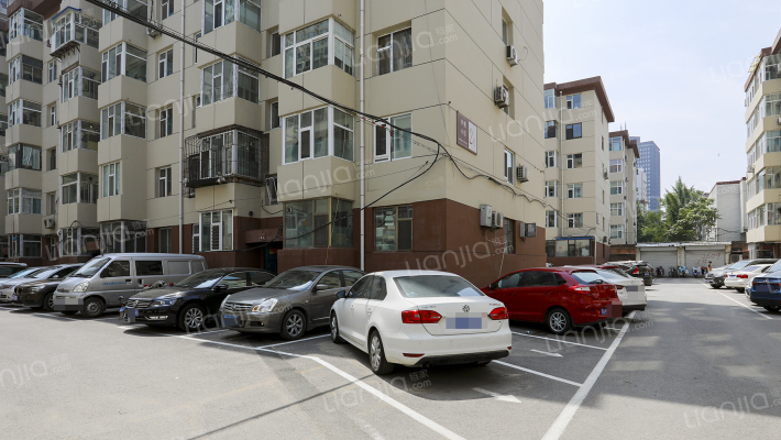 华夏小区外景图