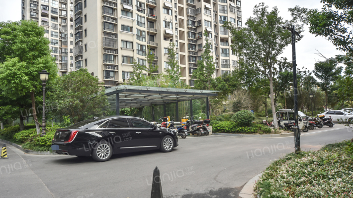 濠璟半岛花园外景图