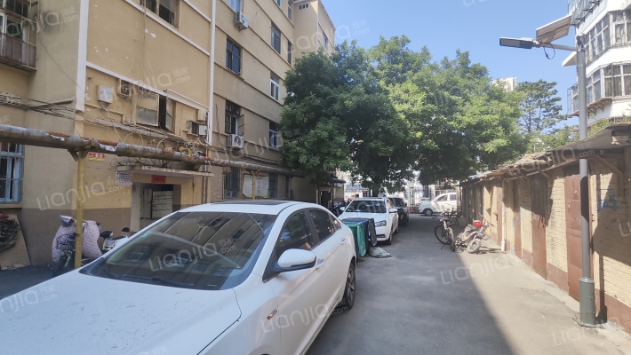 浴新南大街196号院外景图