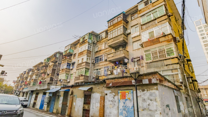 长江东路561号外景图