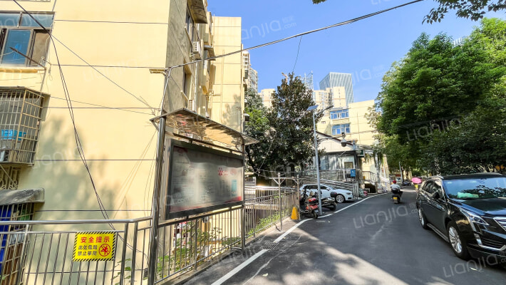 东瓜山一村外景图