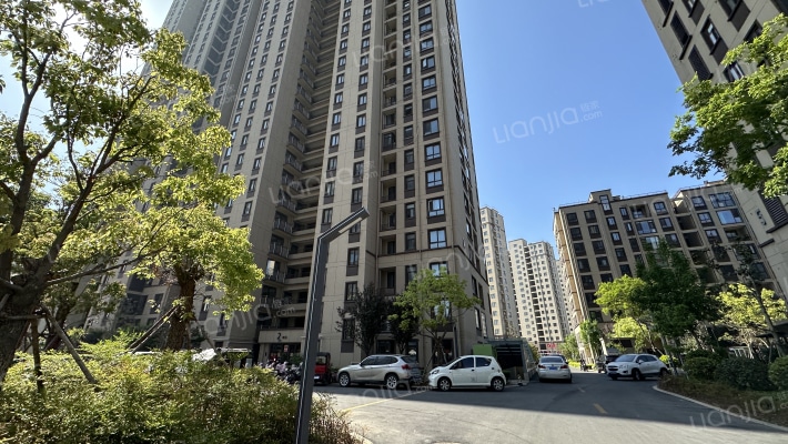 恒华金尊府外景图